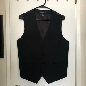 EUC, Axist Black Vest
